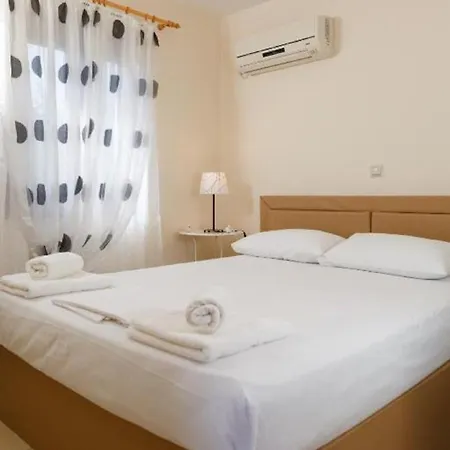 度假居 Glyfada Ii Parálion Ástros